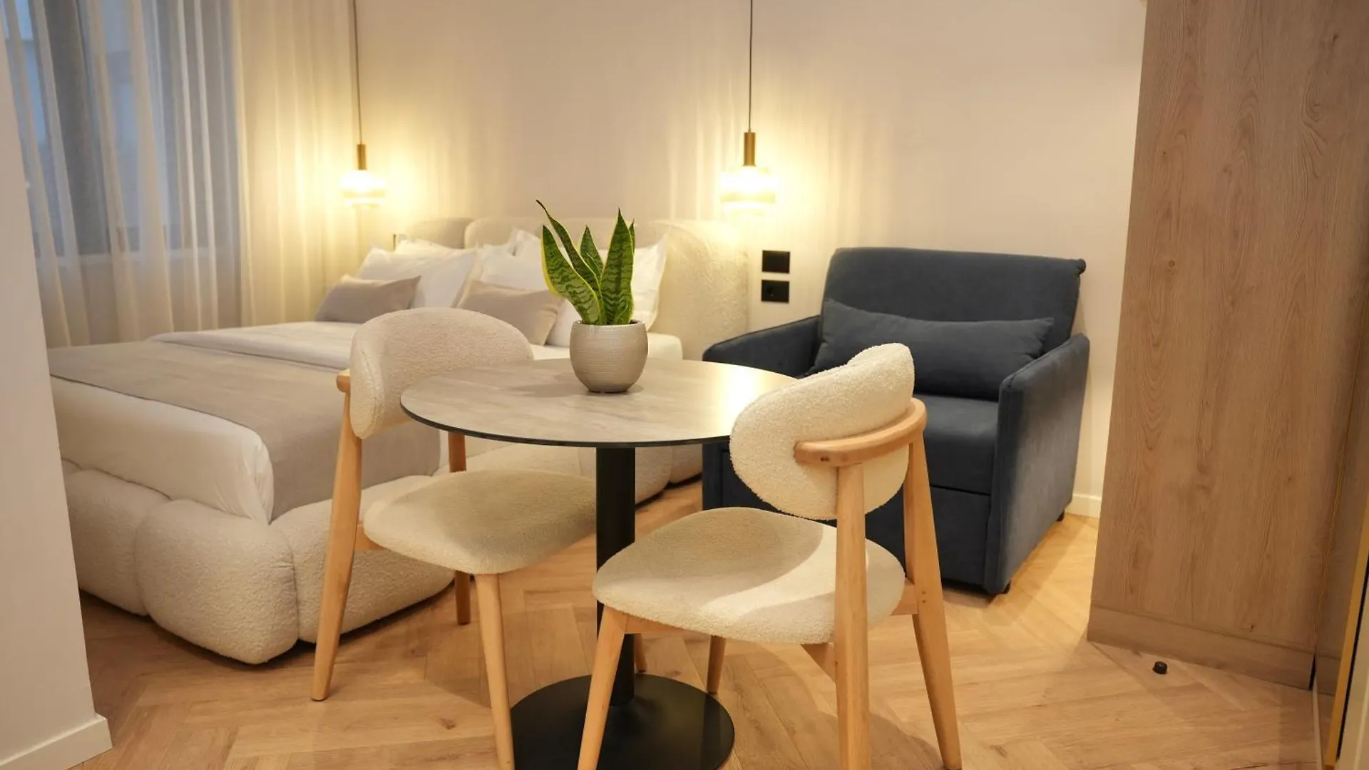 Apartment Nea Deluxe Apart-Hotel Tirana Albania