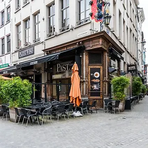 Beautiful In The Heart Of Apartment Antwerp