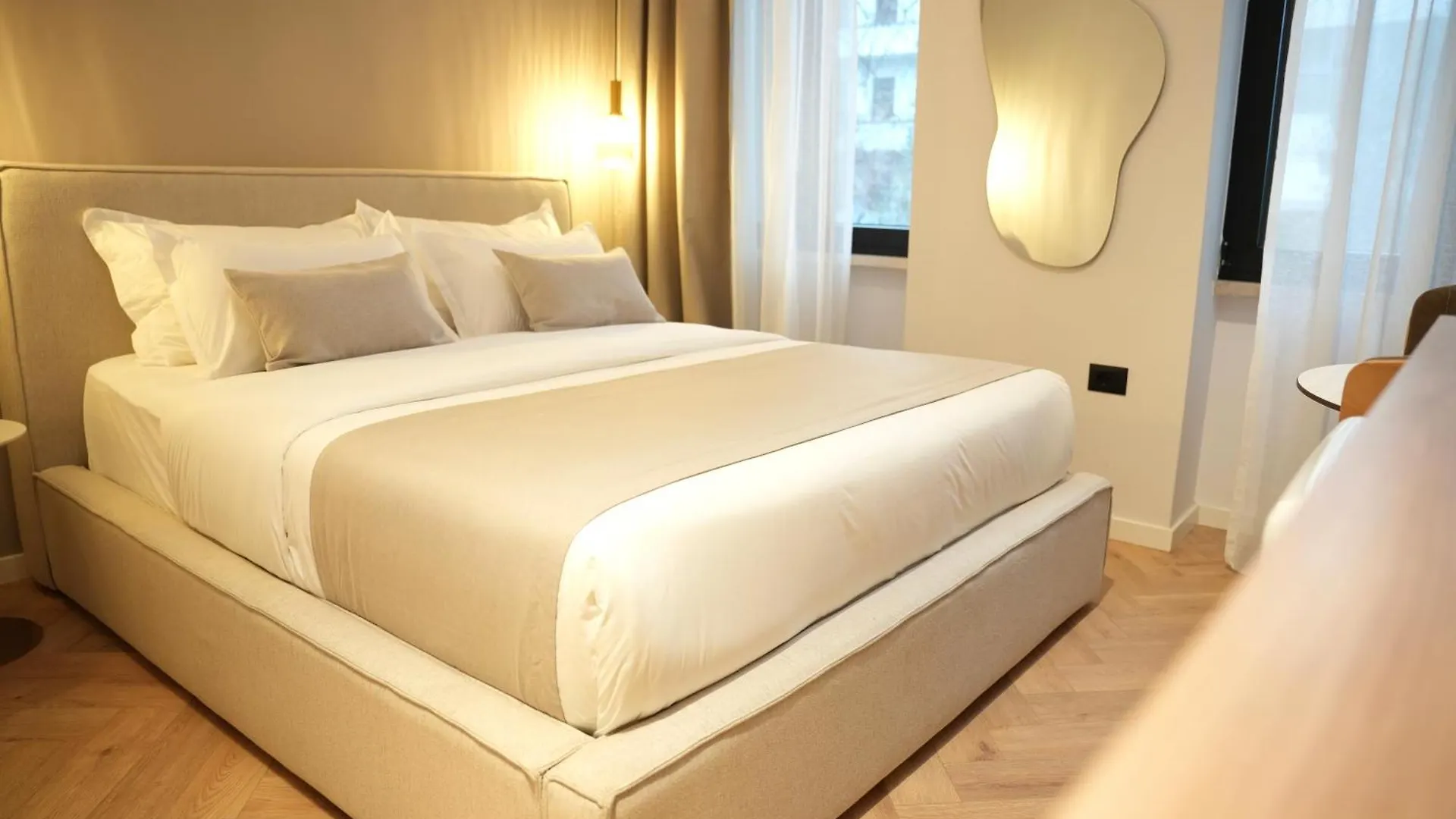 Nea Deluxe Apart-Hotel Tirana 0*,  Albanien