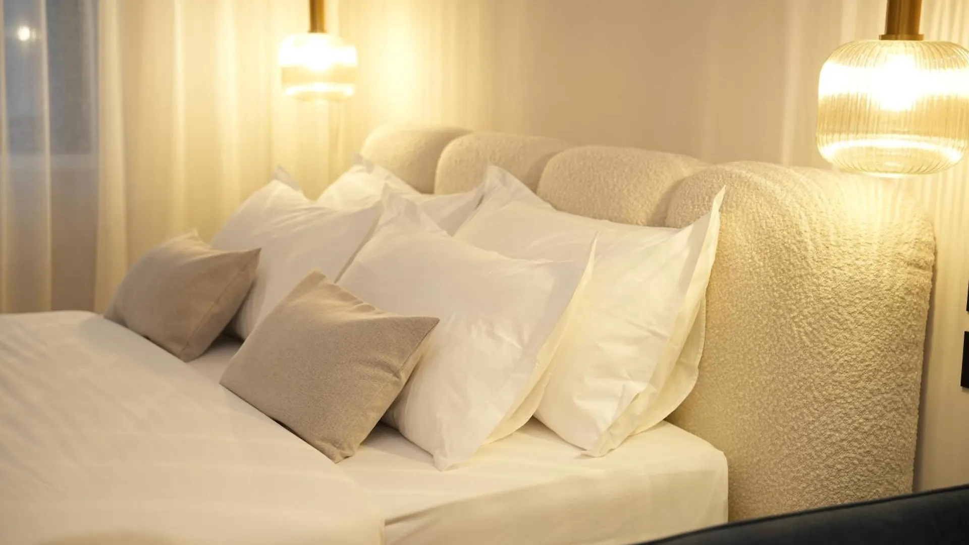 Nea Deluxe Apart-Hotel Tirana